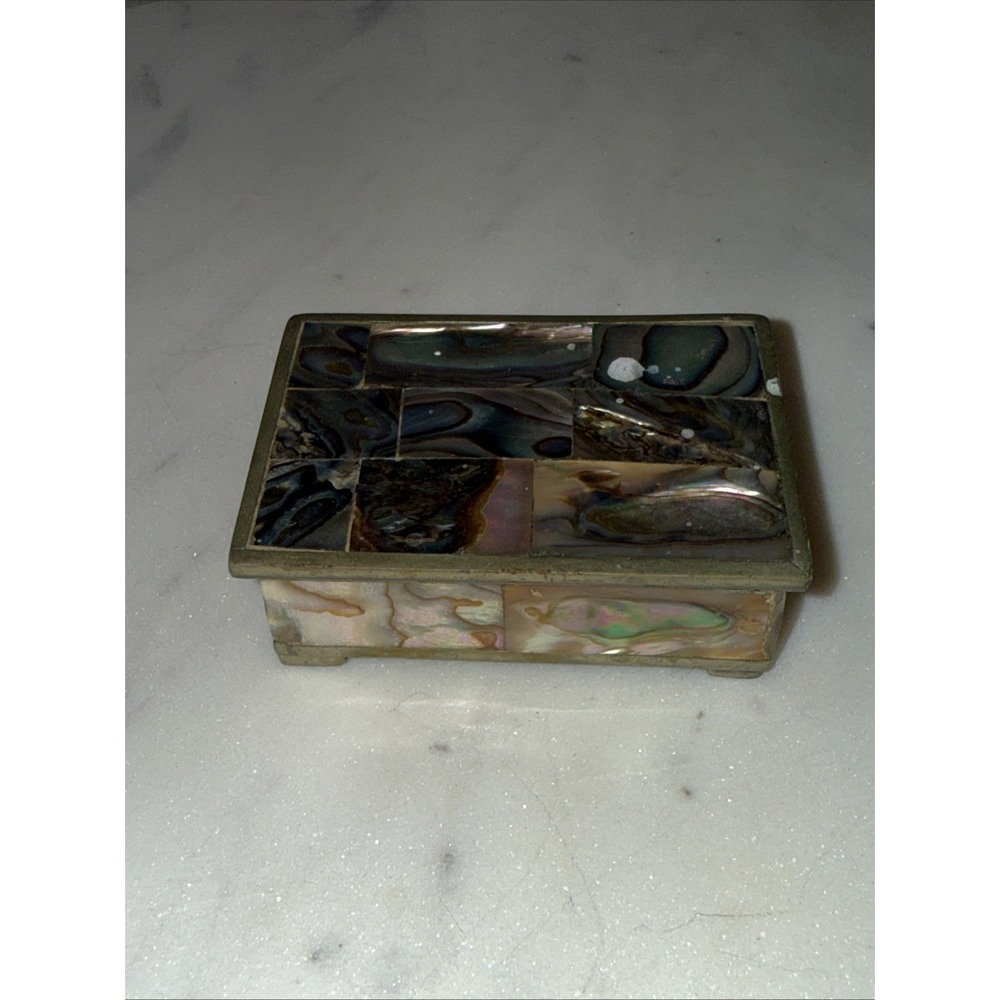 Alpaca & Abalone Lidded Trinket Box‎ Stamped 2.5x1.75"